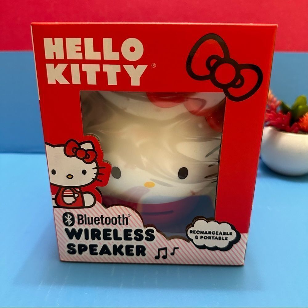 Hello Kitty Bluetooth Wireless speaker